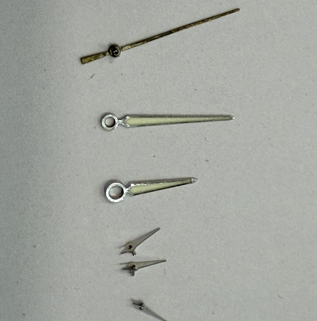 El Primero hands image 3