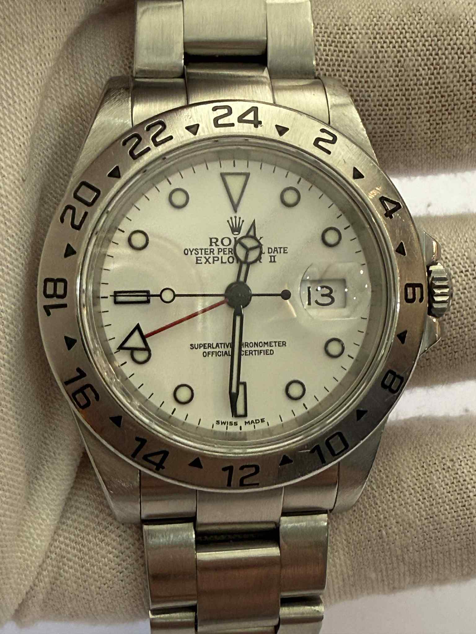 Explorer 16570 image 1