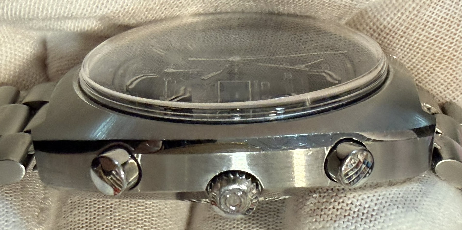 Omega-188.0002 image 4