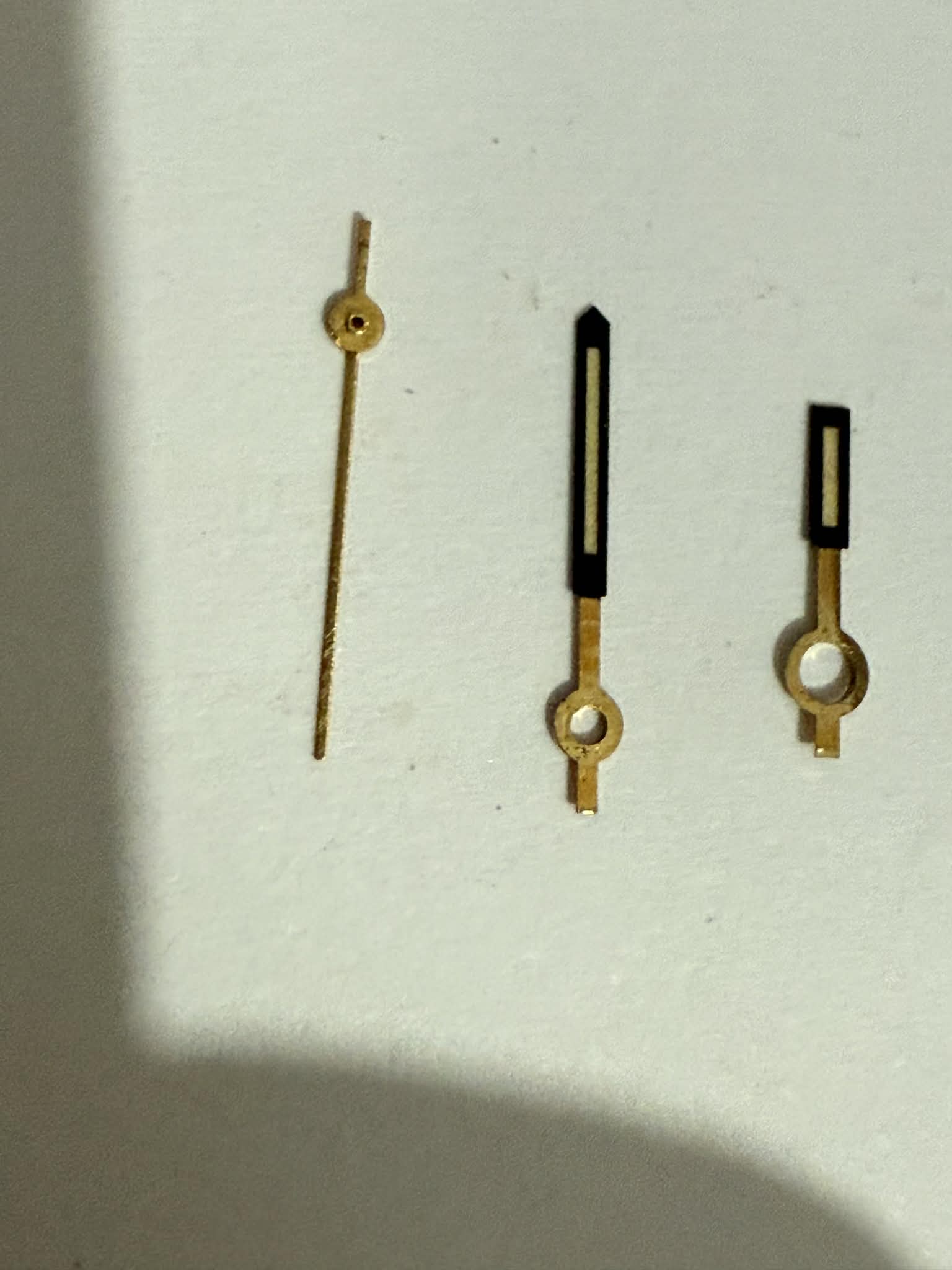 Omega 1260 hands image 3