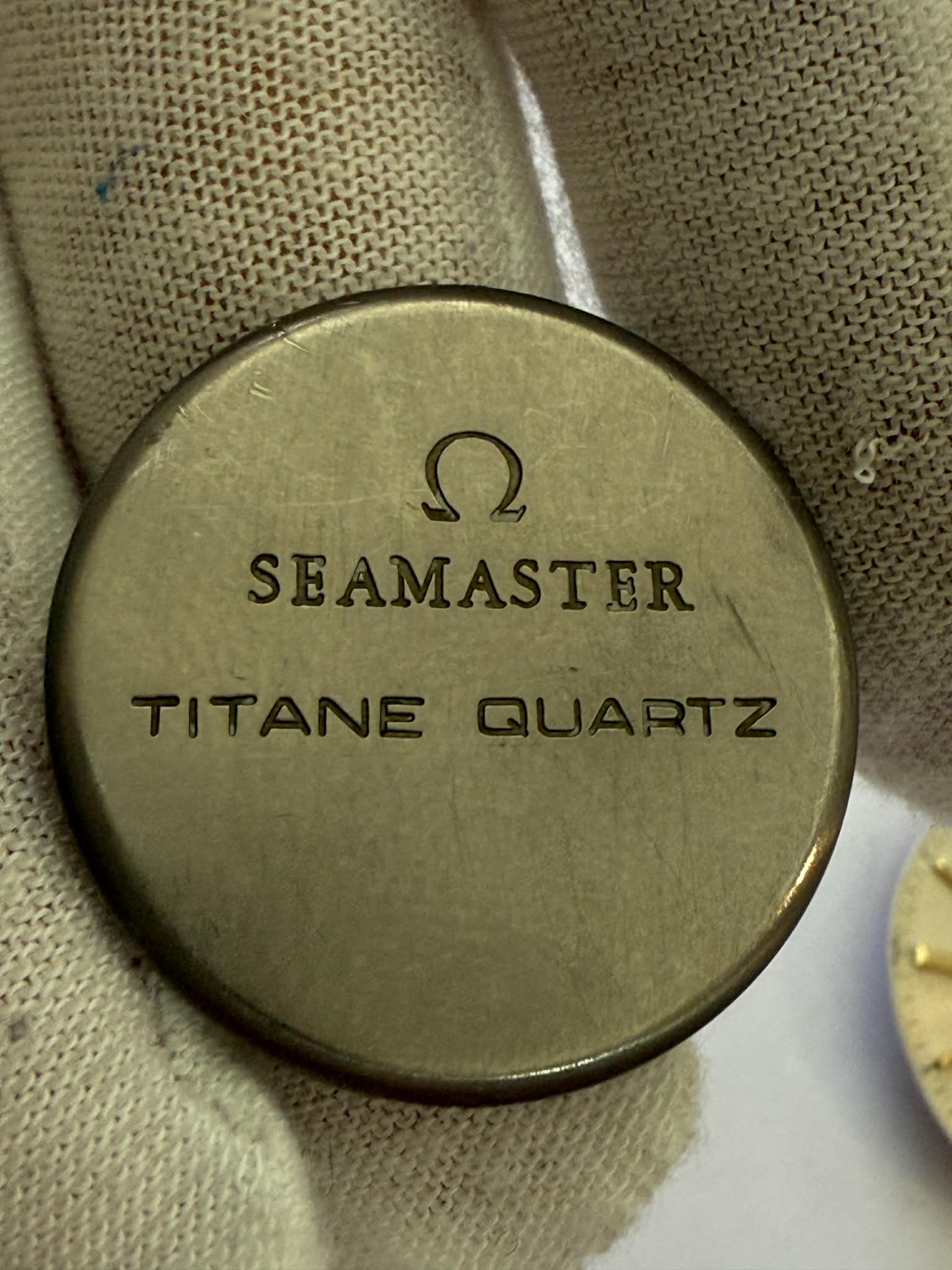 Omega Seamaster Titane Quartz image 9