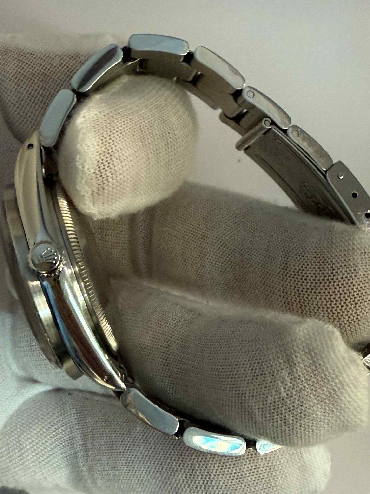 Oyster 15010 image 4