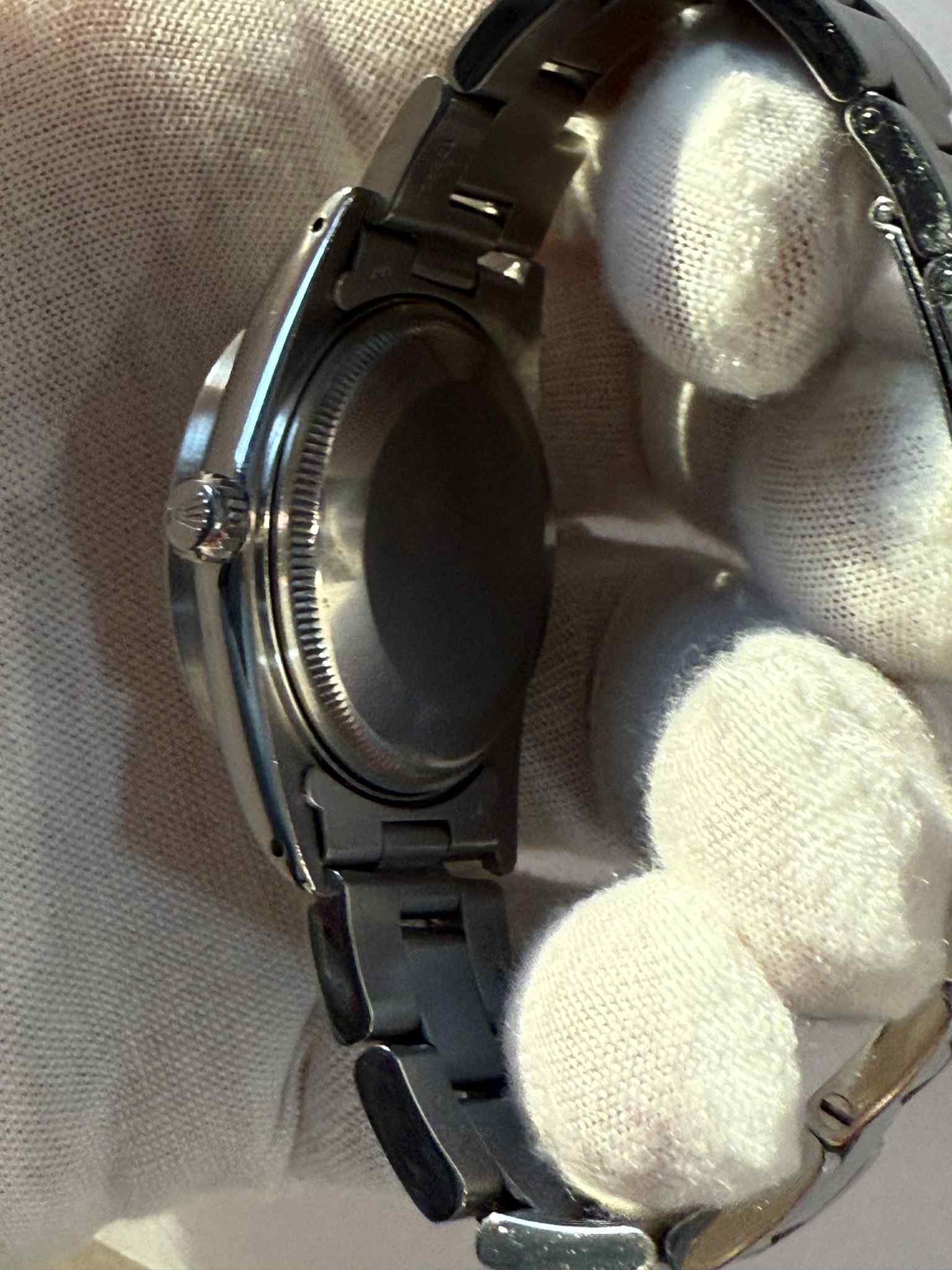 Oyster 15010 image 9