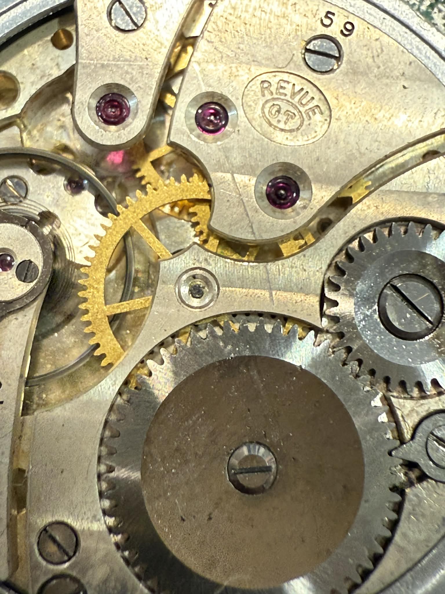 Revue 3168133 image 2