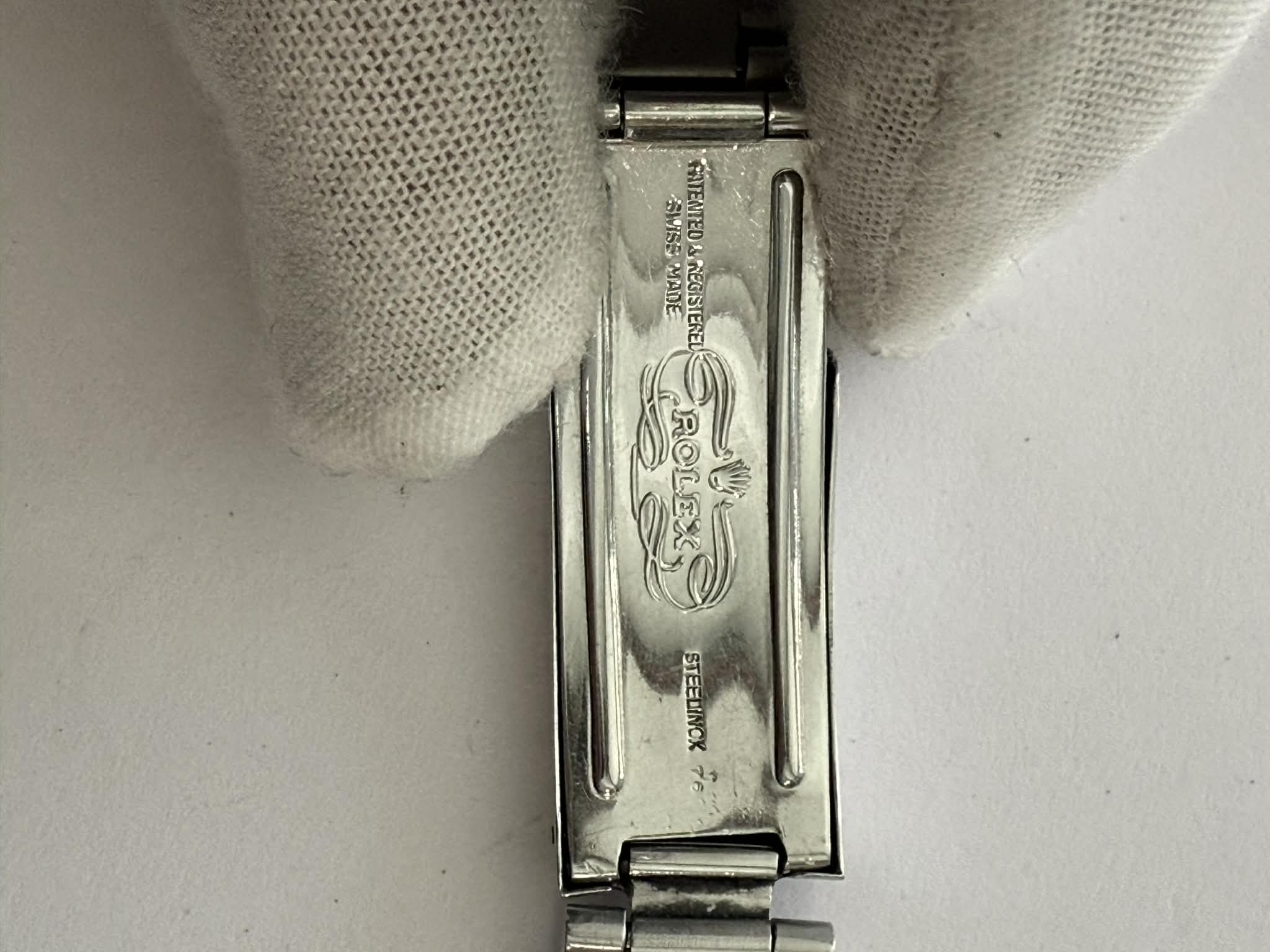 Rolex Case Bracelet - image 9