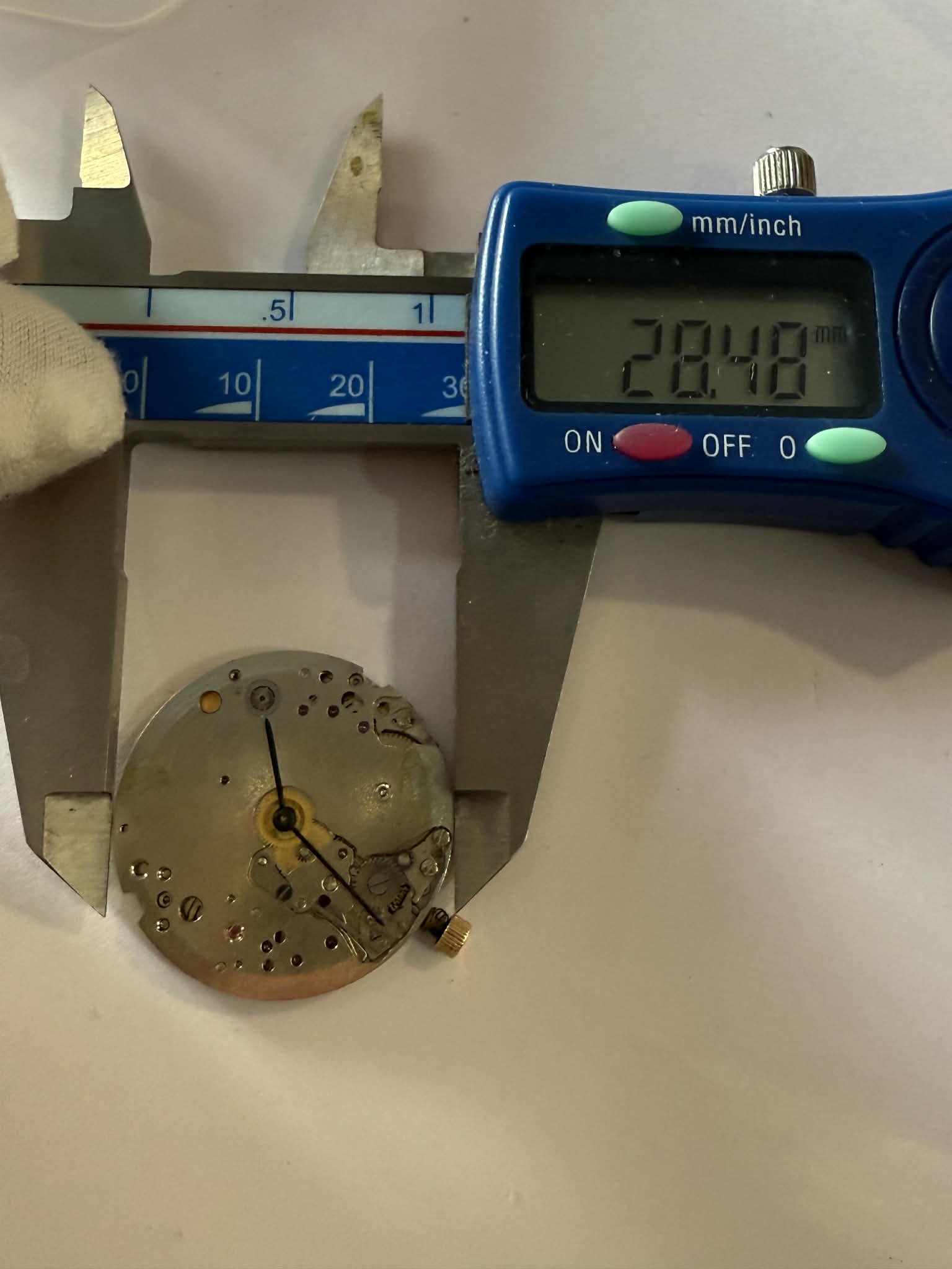 Universal Geneve Cal 66 image 3