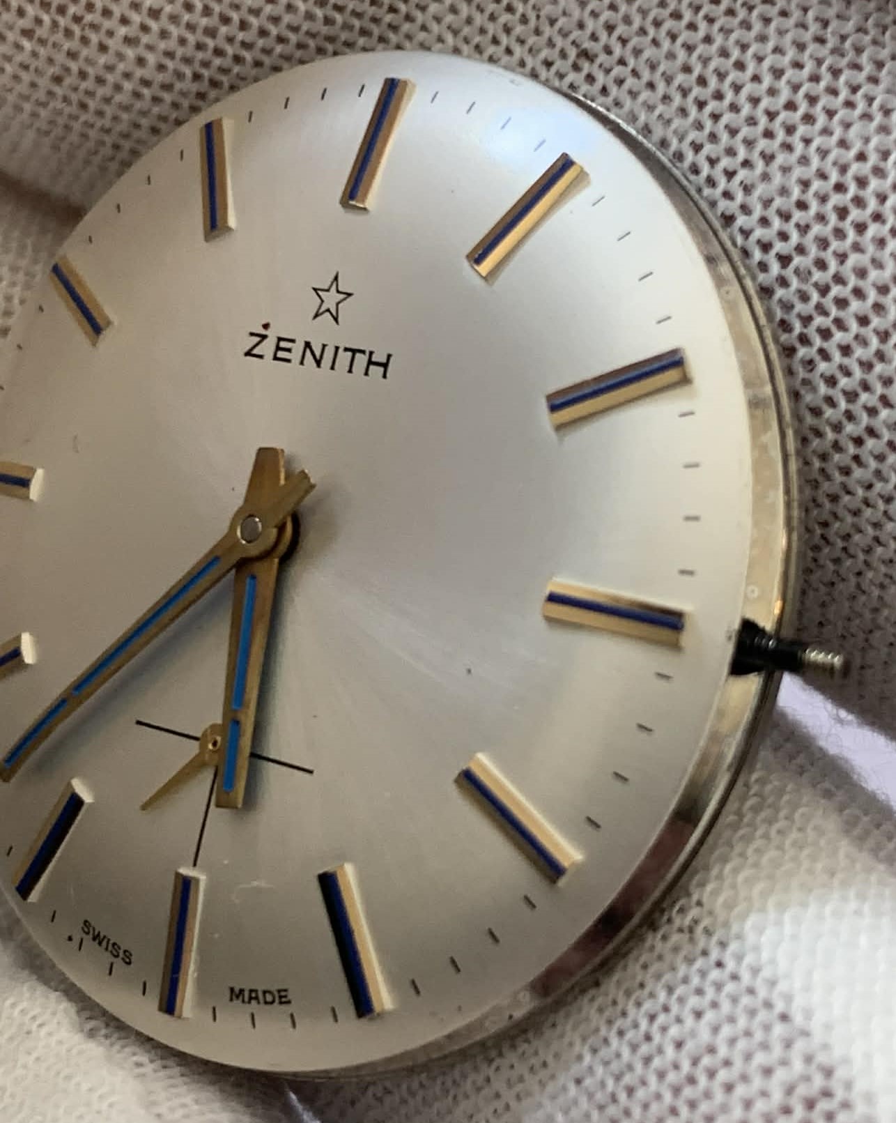 Zenith 2541 image 4 (add file)